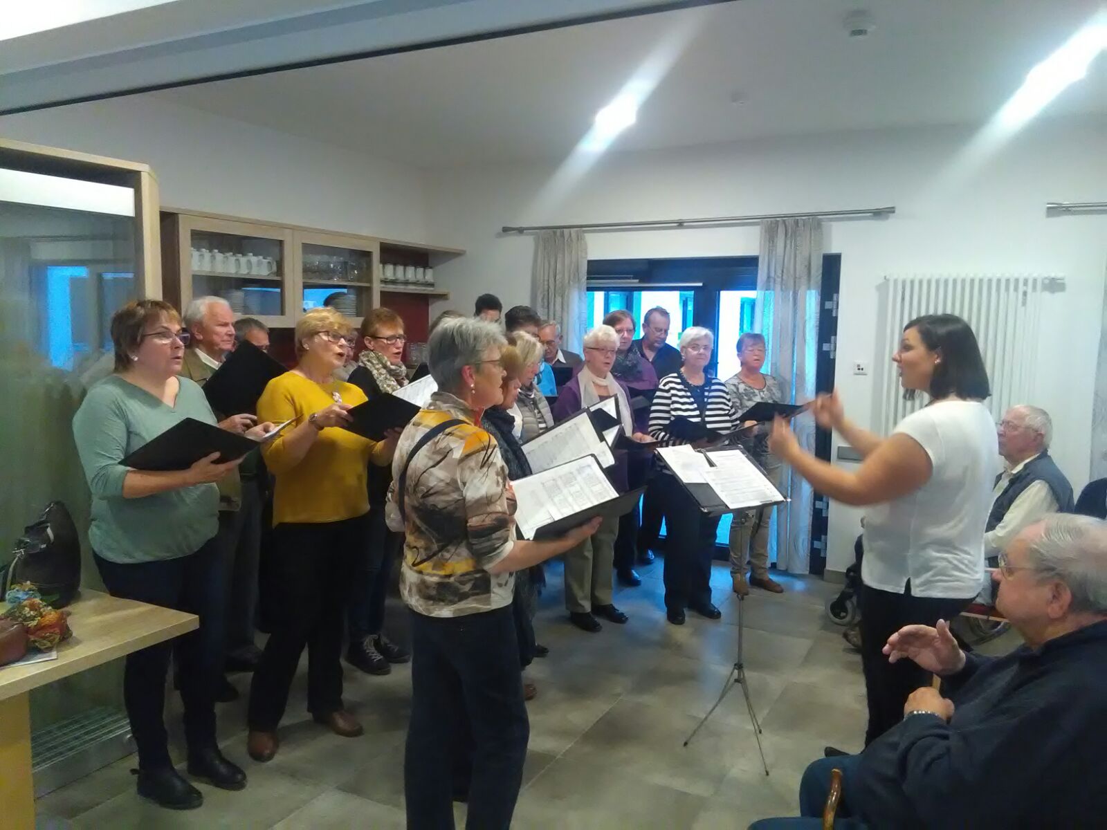 Singen in den Seniorenheimen